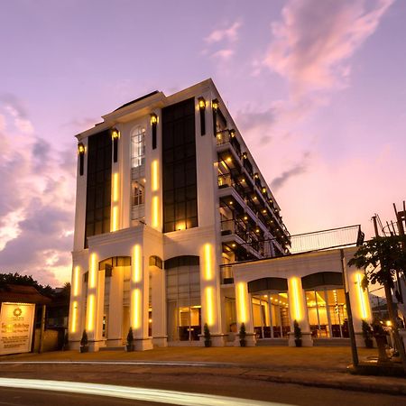 Oudomsin Vangvieng Hotel Vang Vieng Ngoại thất bức ảnh