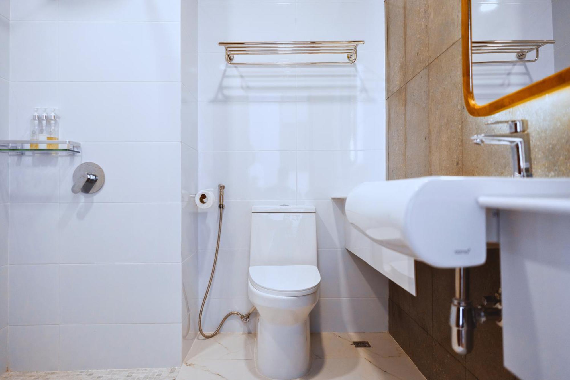 Oudomsin Vangvieng Hotel Vang Vieng Ngoại thất bức ảnh