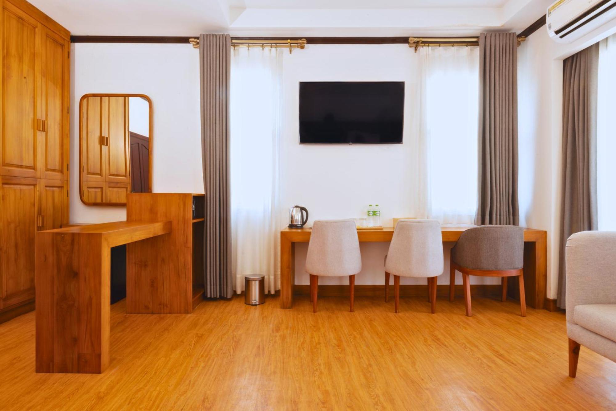Oudomsin Vangvieng Hotel Vang Vieng Ngoại thất bức ảnh