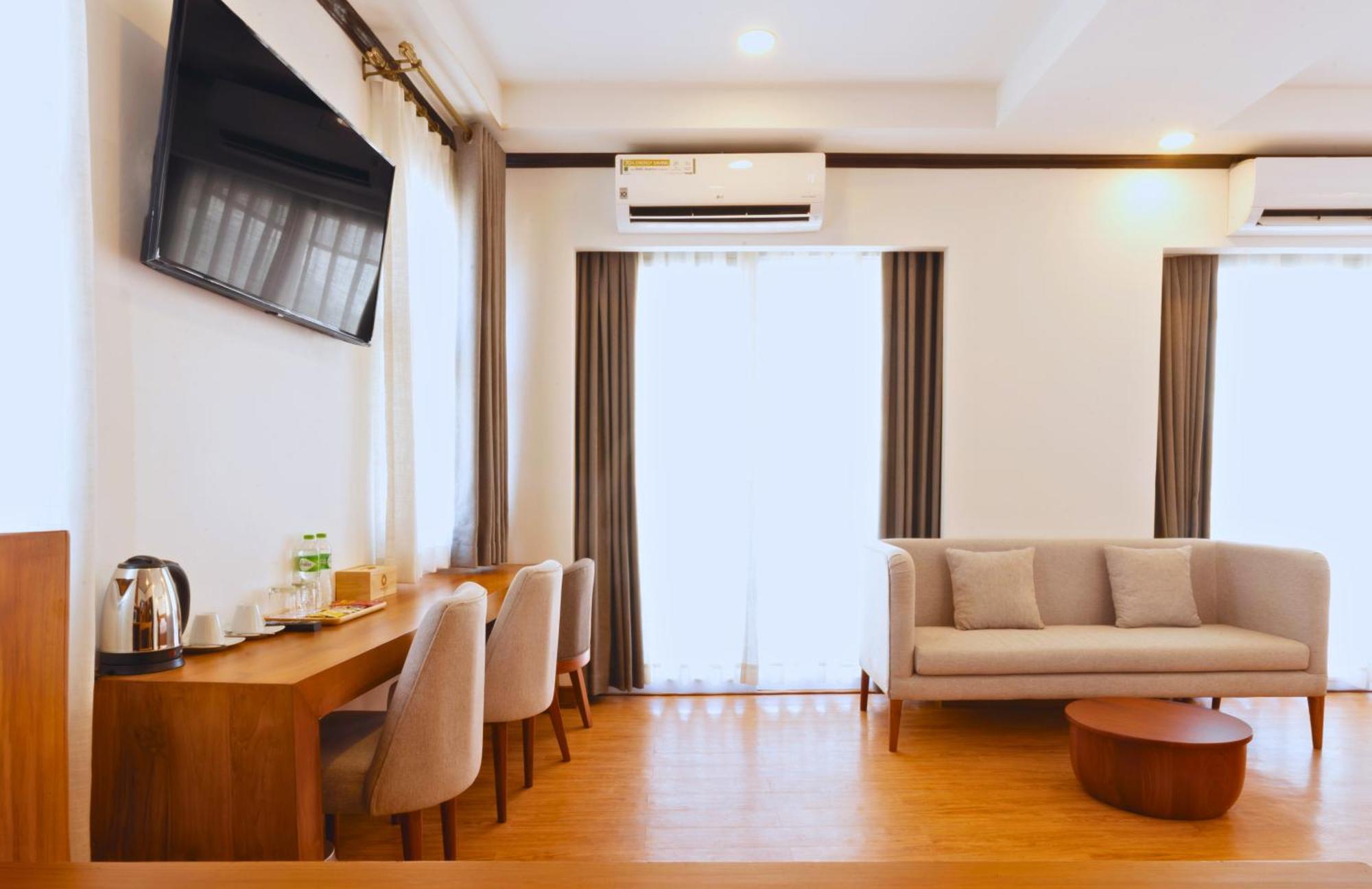 Oudomsin Vangvieng Hotel Vang Vieng Ngoại thất bức ảnh