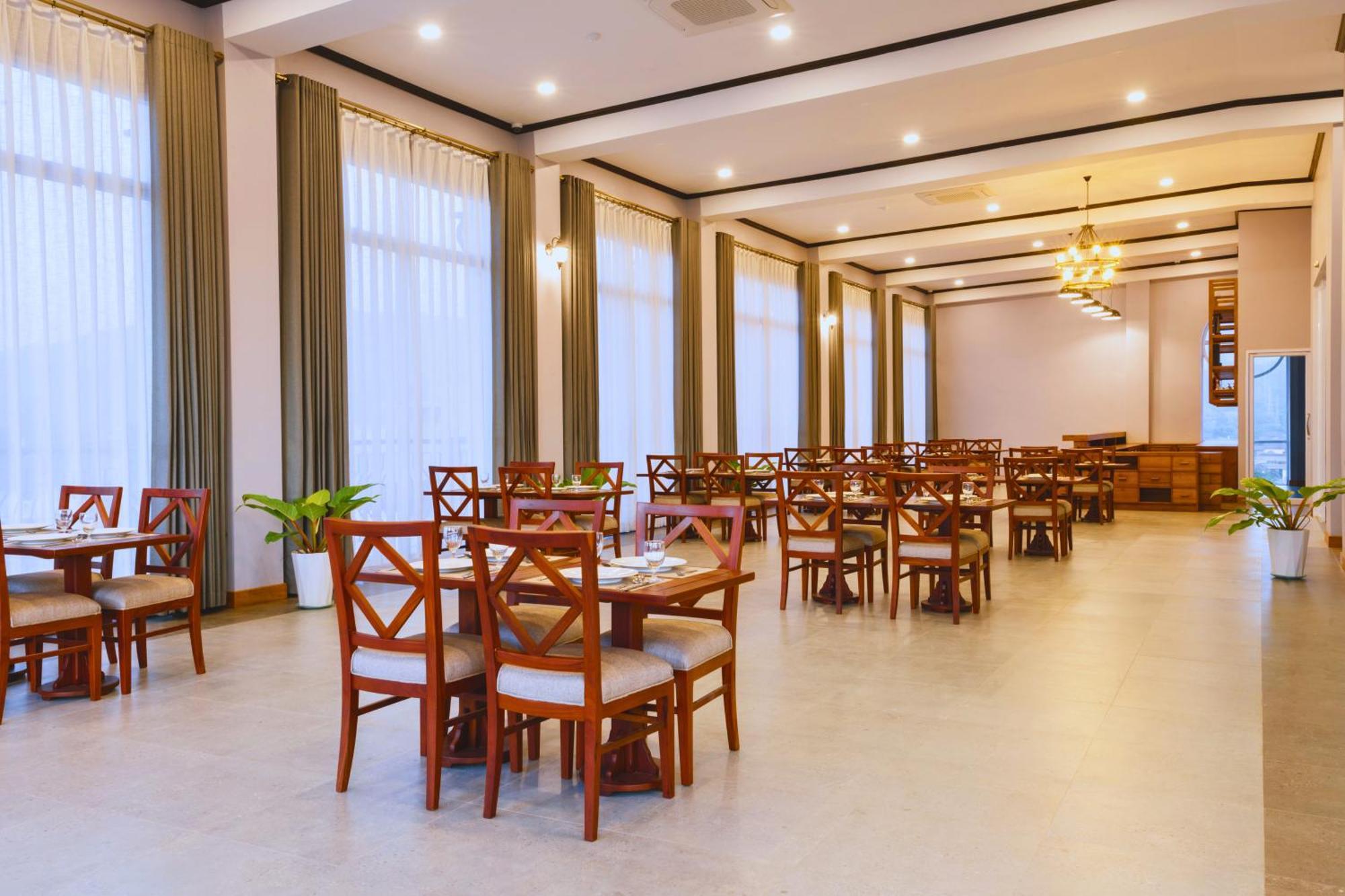 Oudomsin Vangvieng Hotel Vang Vieng Ngoại thất bức ảnh