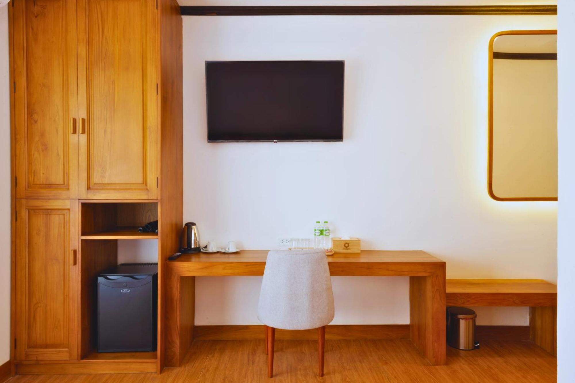 Oudomsin Vangvieng Hotel Vang Vieng Ngoại thất bức ảnh