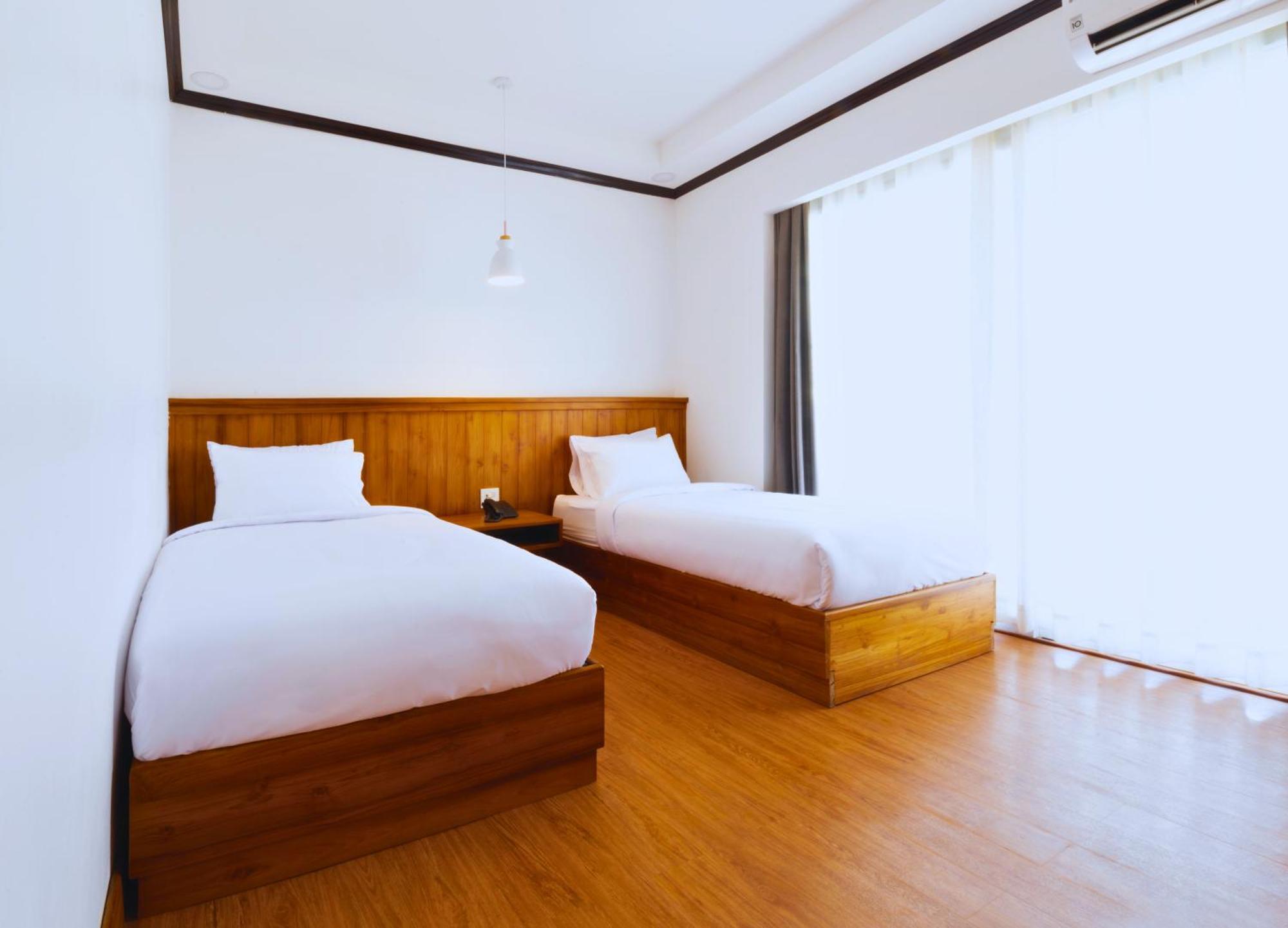 Oudomsin Vangvieng Hotel Vang Vieng Ngoại thất bức ảnh