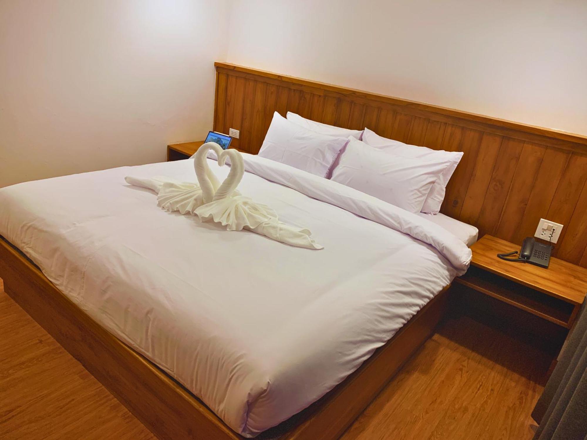 Oudomsin Vangvieng Hotel Vang Vieng Ngoại thất bức ảnh
